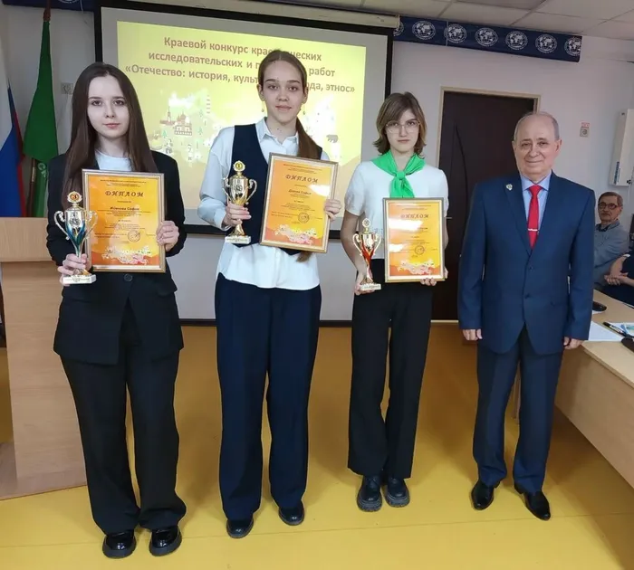 hMO0TqlkzbsbLeZAPgHGDhbKq7bqgTVKVTdZTUsqd3TmzW3KGDFyBRx26nVd3bnlLWcl5HAb-Y7Nn2rlvfm3siL4