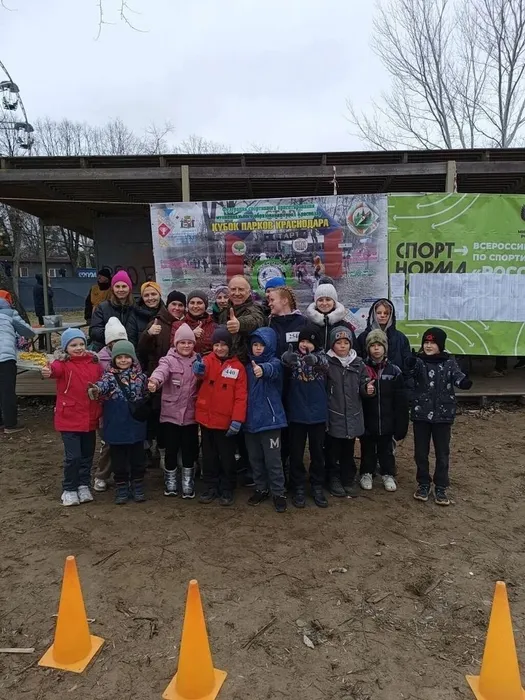I_pbep98ff2x5Pg_TNezyiobK4MWH-16h_MG8ue73m9Aiek_y5q0sYG2LW_18068SdOvYX8RbyfF4JPfIFY0UQov